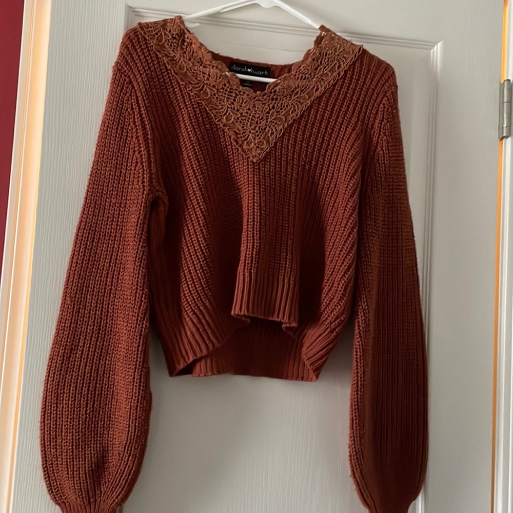 Derek Heart sweater